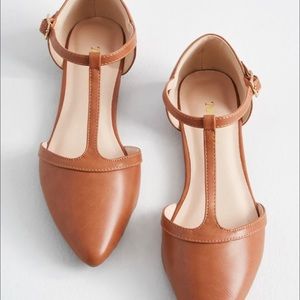 ModCloth vegan leather flats